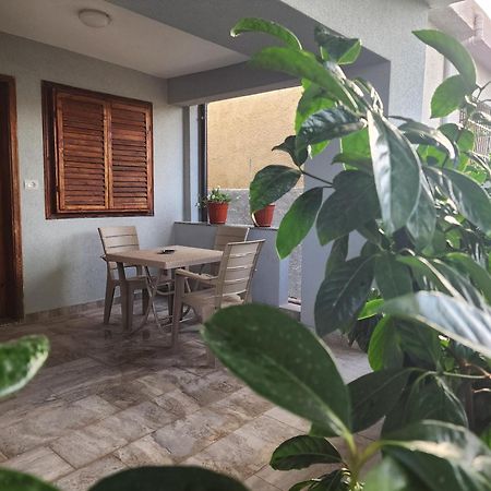 דורס Eden Guesthouse מראה חיצוני תמונה